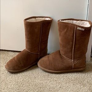 Bearpaw boots